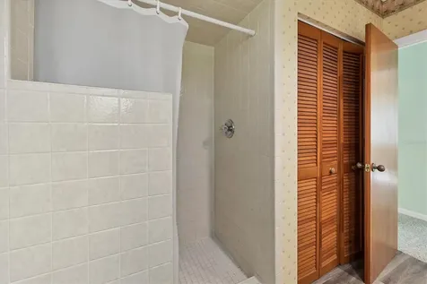 5833 Harrison Road Venice FL 34293