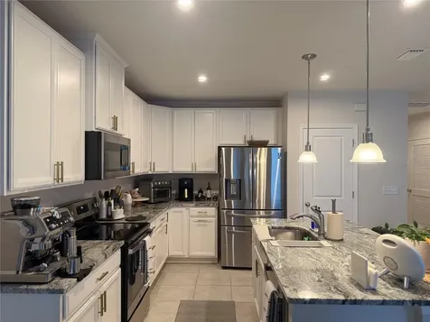 10516 Daybreak Glen Parrish FL 34219