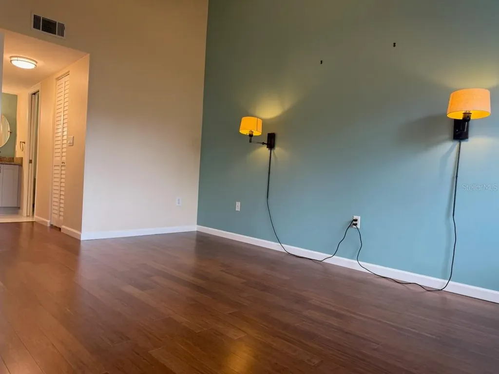 1512 Pelican Cove Road Sarasota FL 34231