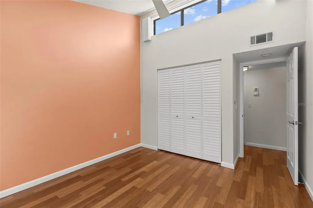 1512 Pelican Cove Road Sarasota FL 34231