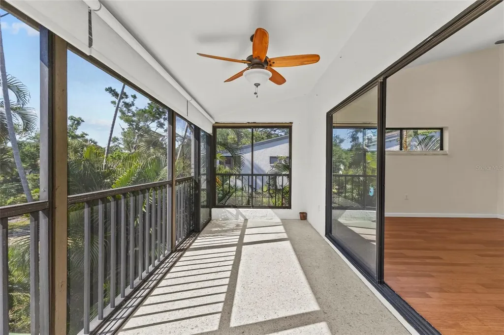 1512 Pelican Cove Road Sarasota FL 34231