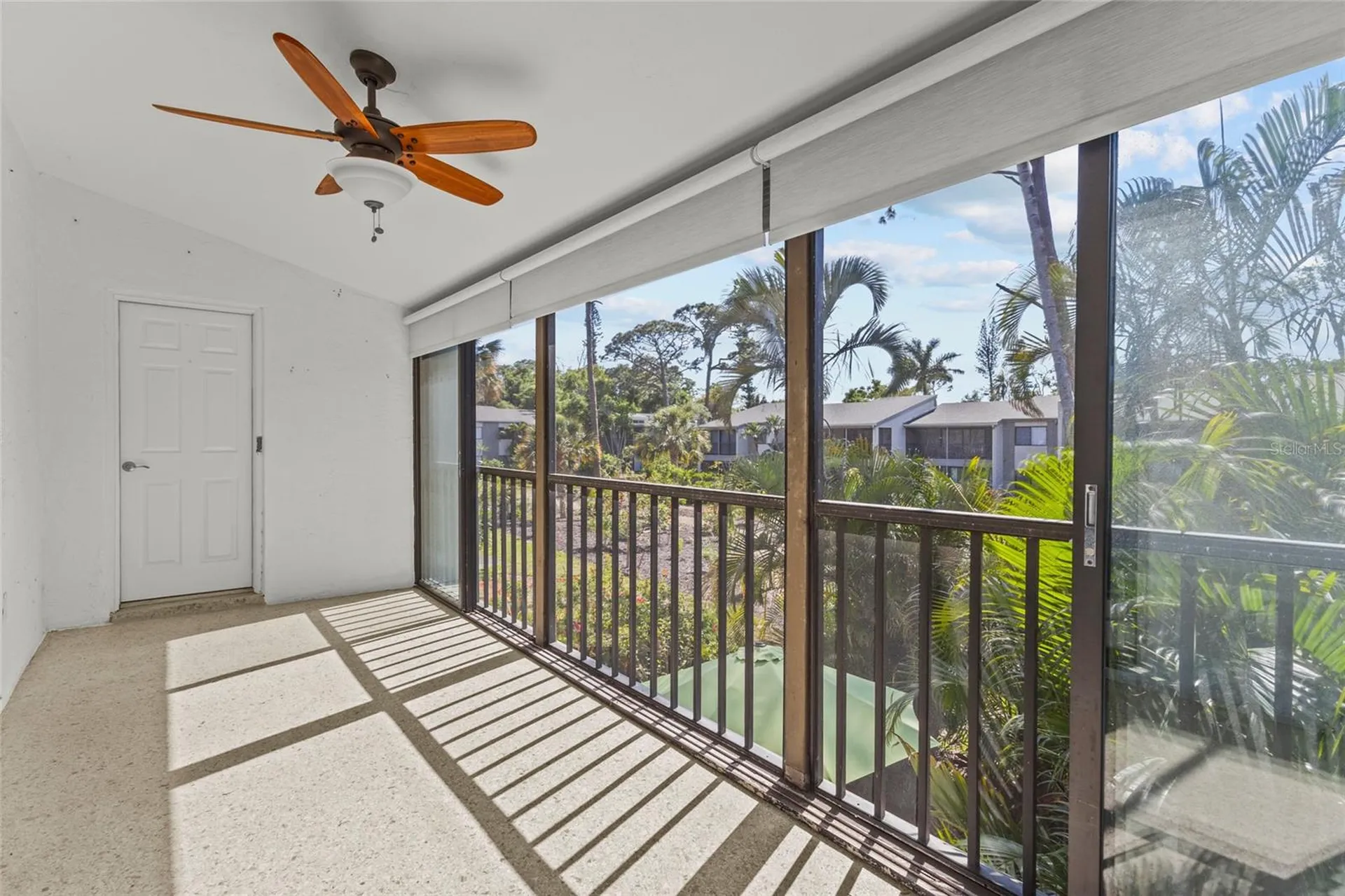 1512 Pelican Cove Road Sarasota FL 34231