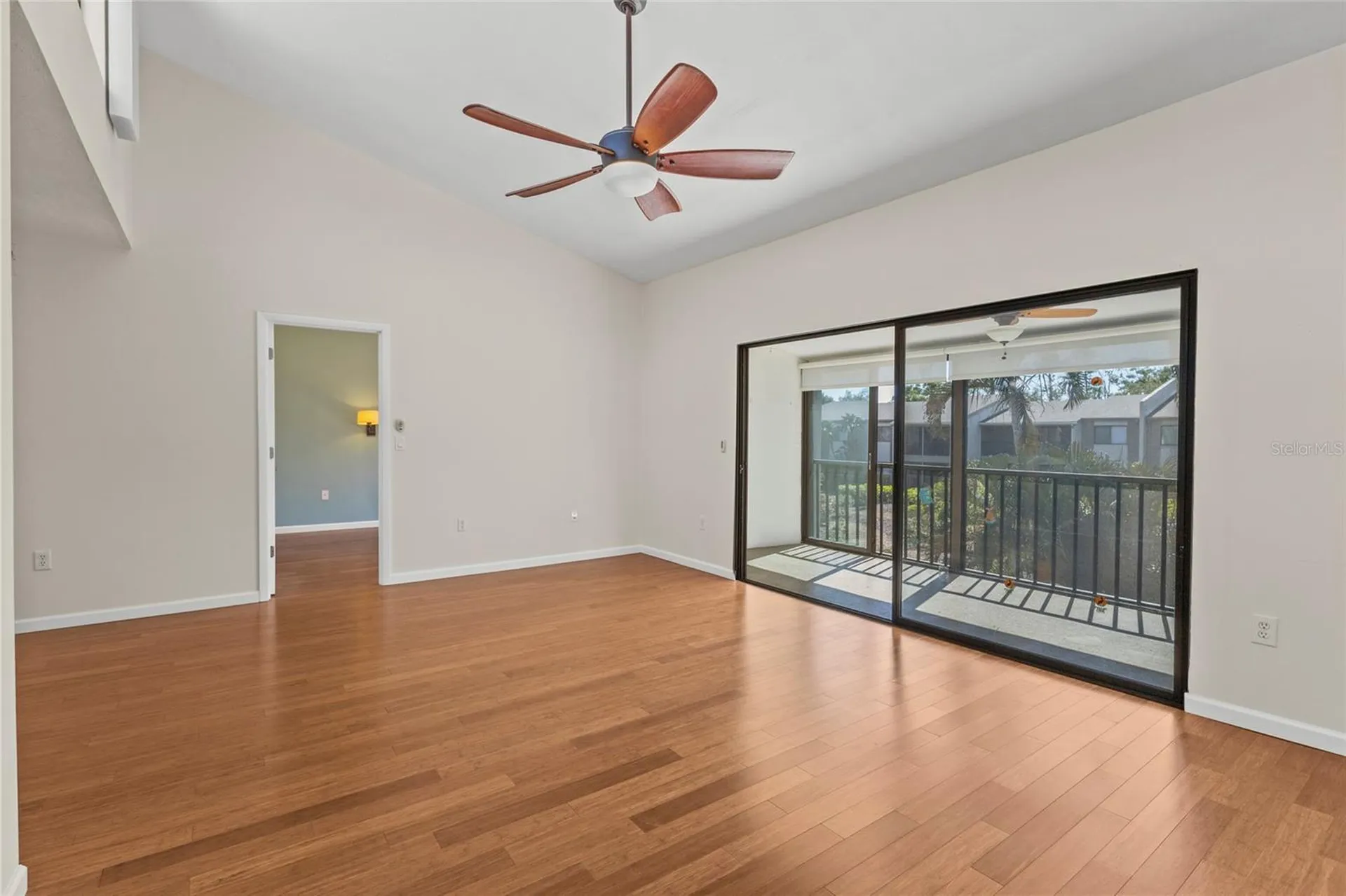 1512 Pelican Cove Road Sarasota FL 34231