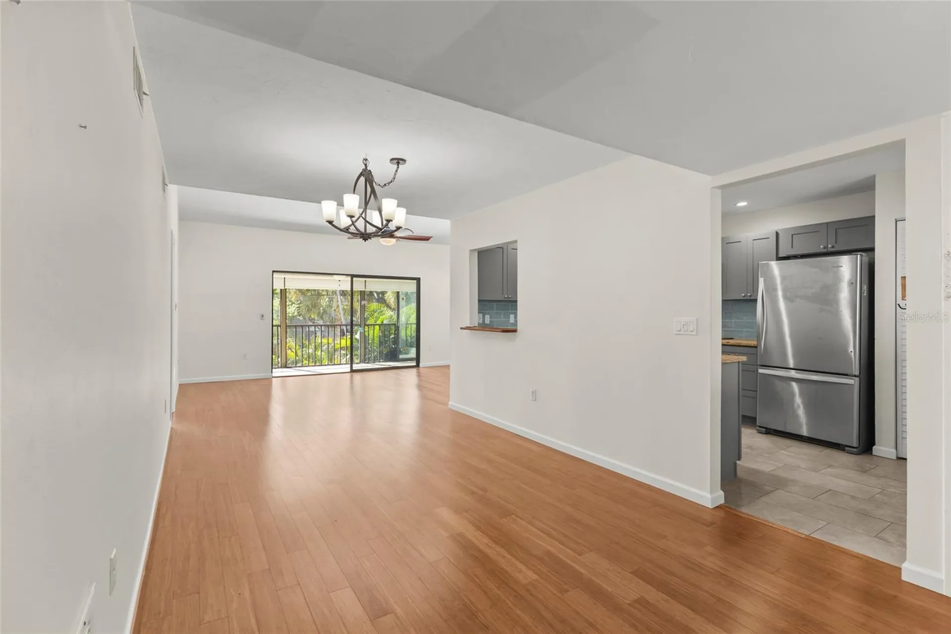 1512 Pelican Cove Road Sarasota FL 34231