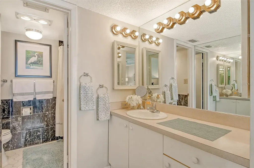 450 Gulf Of Mexico Drive Longboat Key FL 34228