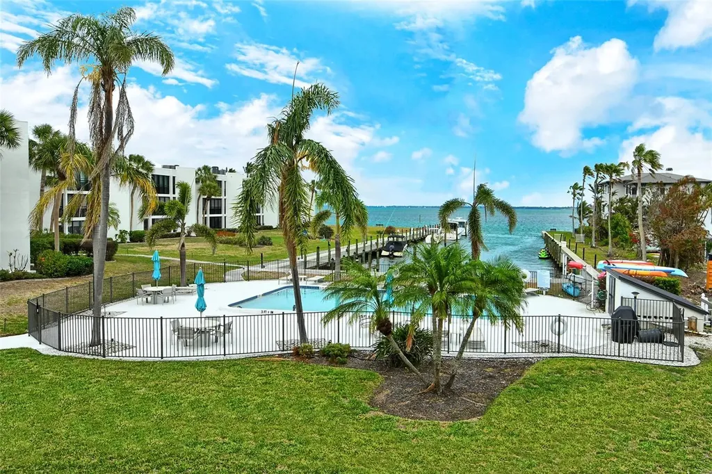 450 Gulf Of Mexico Drive Longboat Key FL 34228