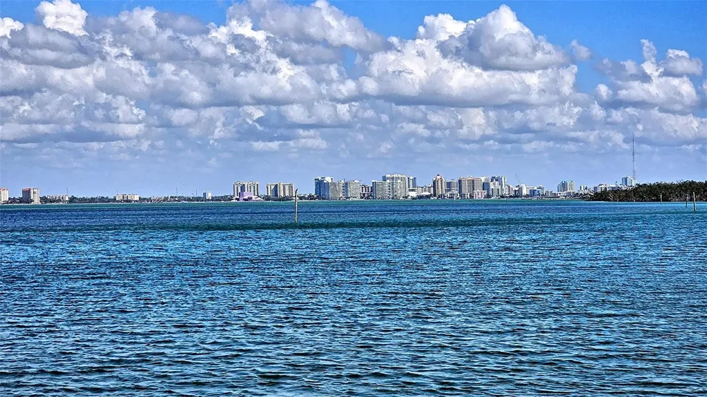 450 Gulf Of Mexico Drive Longboat Key FL 34228