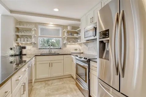 450 Gulf Of Mexico Drive Longboat Key FL 34228