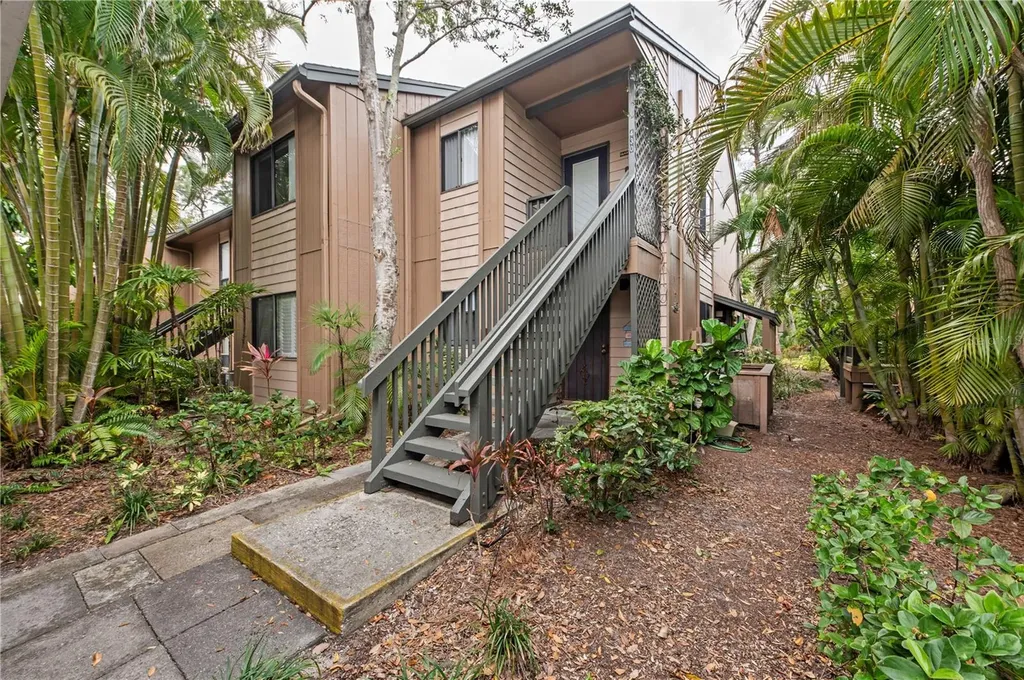 1720 Glenhouse Drive Sarasota FL 34231