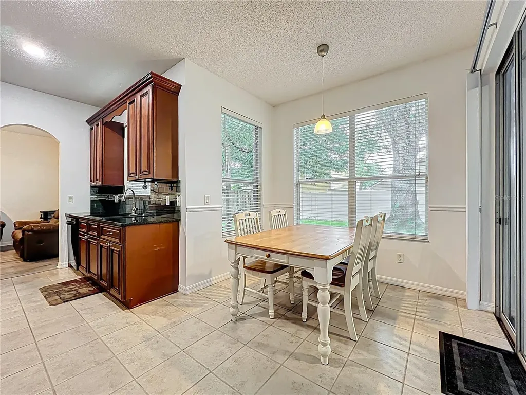 9525 Southern Garden Circle Altamonte Springs FL 32714