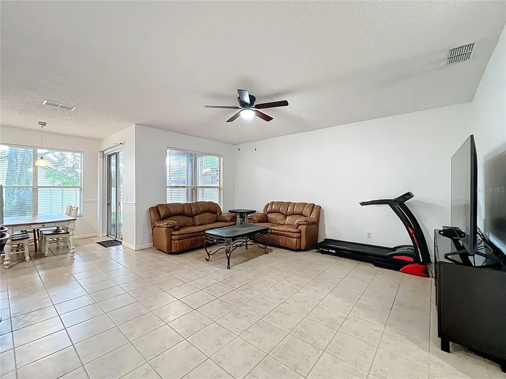 9525 Southern Garden Circle Altamonte Springs FL 32714