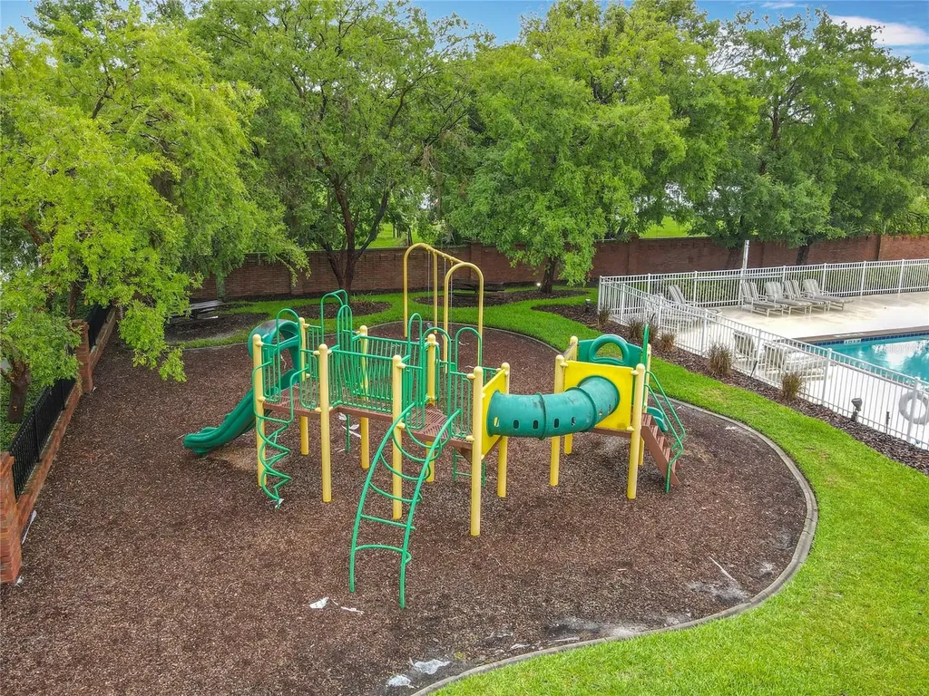 9525 Southern Garden Circle Altamonte Springs FL 32714