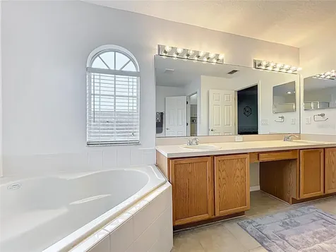 9525 Southern Garden Circle Altamonte Springs FL 32714