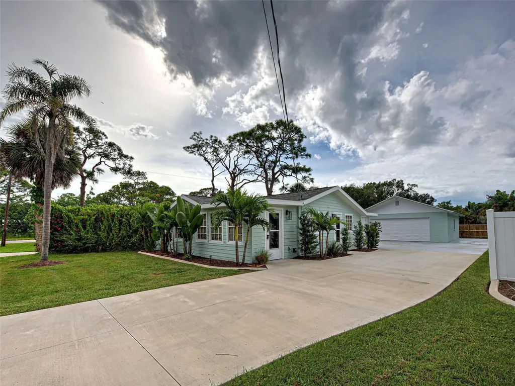 415 Yale Street Englewood FL 34223