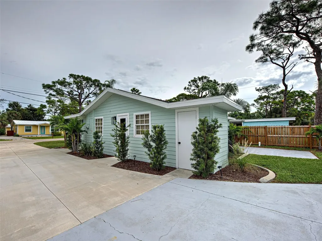 415 Yale Street Englewood FL 34223
