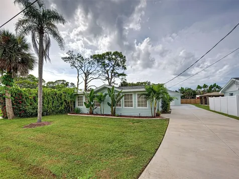 415 Yale Street Englewood FL 34223