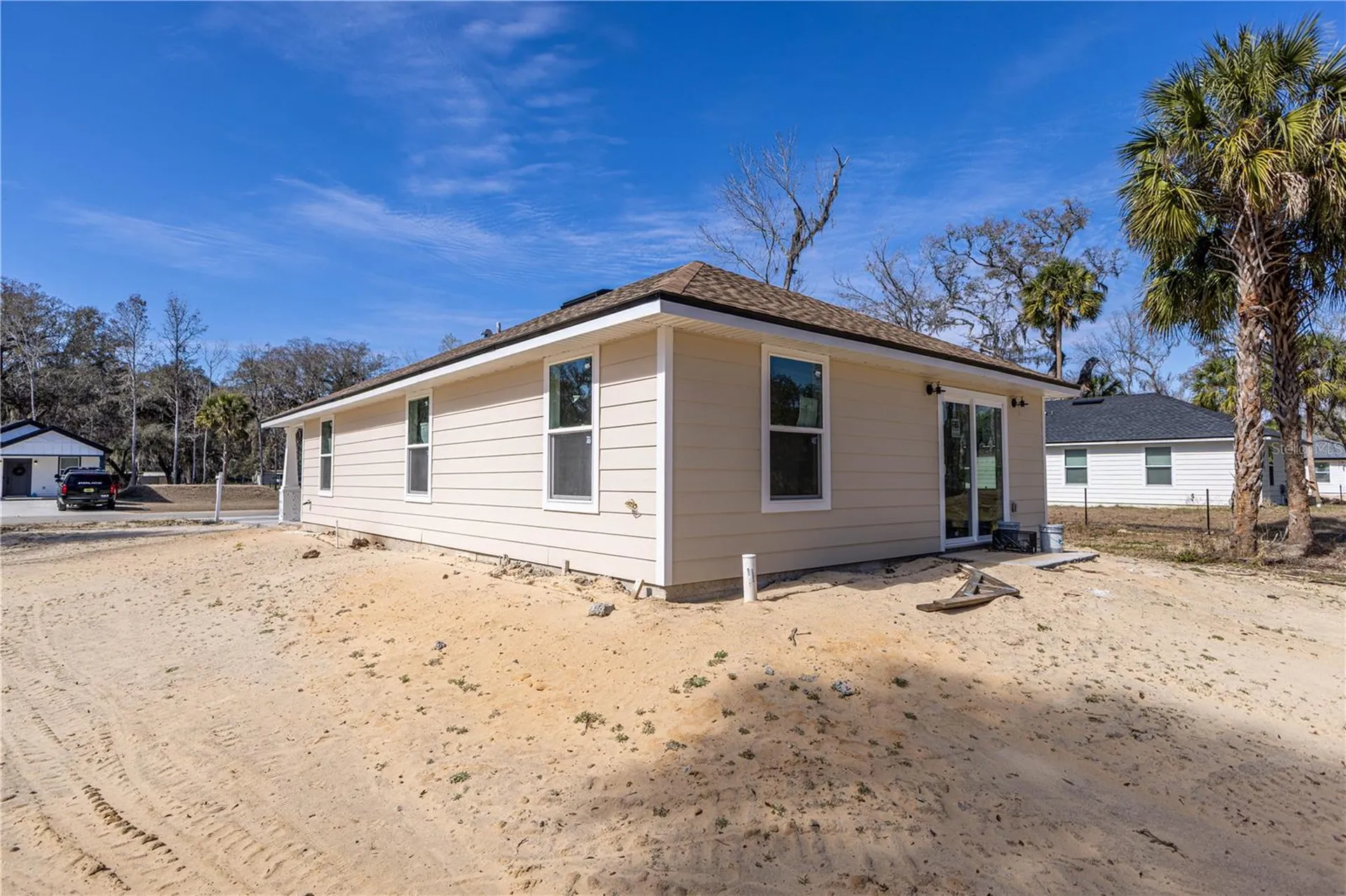 2381 Cr 423 Lake Panasoffkee FL 33538