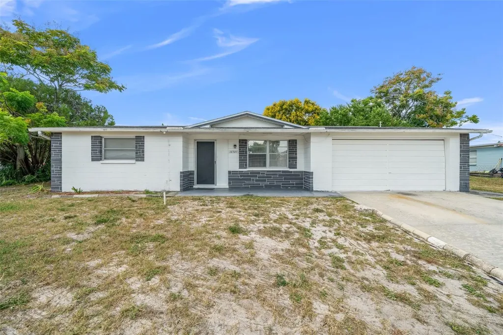 12707 Social Drive Hudson FL 34667