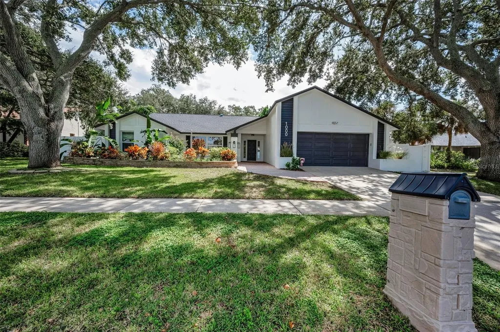 1000 Wexford Leas Boulevard Palm Harbor FL 34683