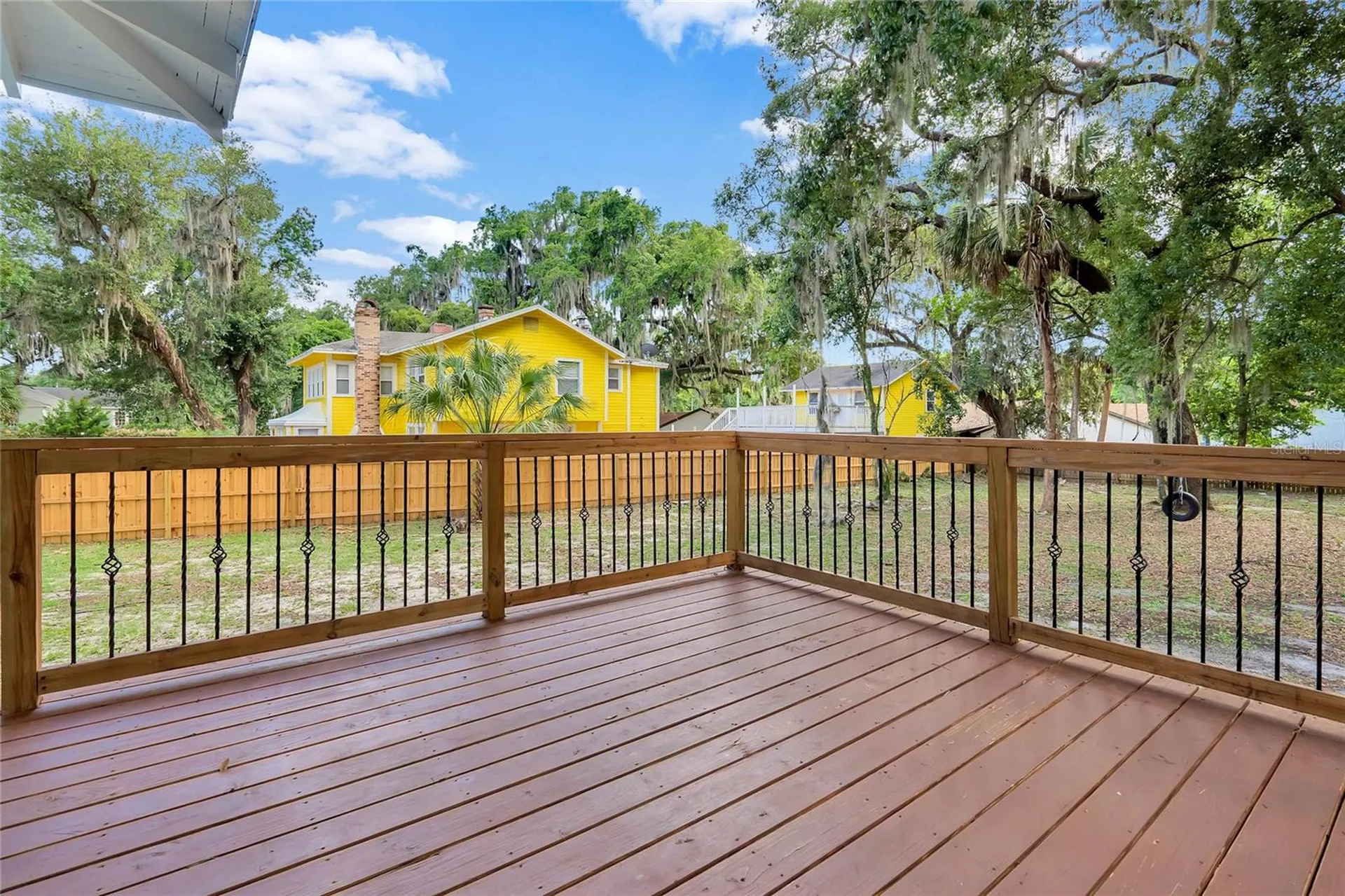 415 S 9th Street Leesburg FL 34748
