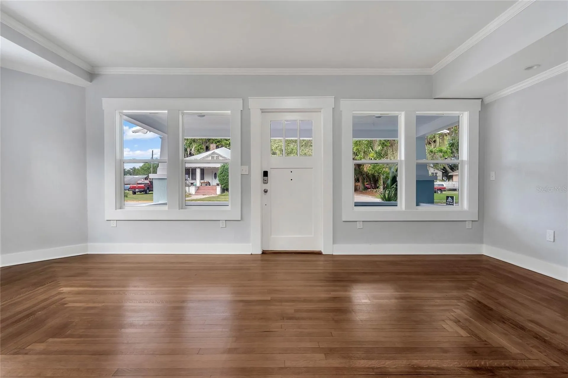 415 S 9th Street Leesburg FL 34748
