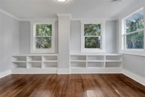 415 S 9th Street Leesburg FL 34748