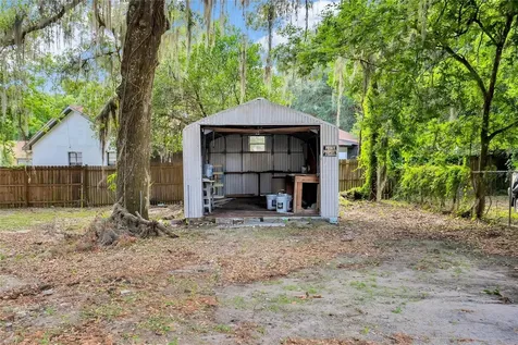 415 S 9th Street Leesburg FL 34748