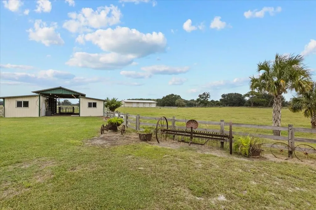 10151 NW 70th Street Chiefland FL 32626