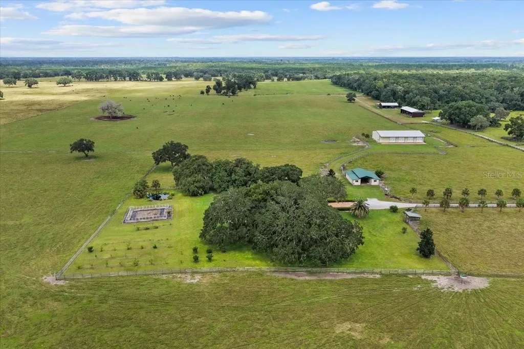 10151 NW 70th Street Chiefland FL 32626