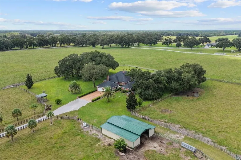 10151 NW 70th Street Chiefland FL 32626