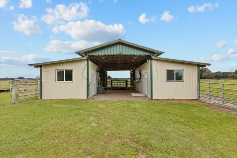 10151 NW 70th Street Chiefland FL 32626