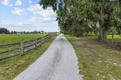 10151 NW 70th Street Chiefland FL 32626