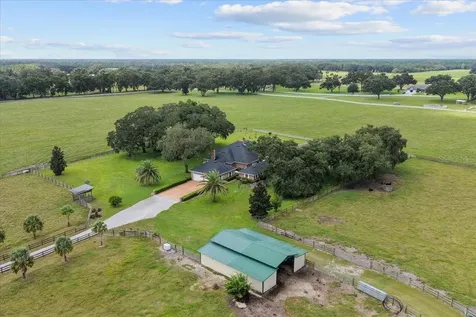 10151 NW 70th Street Chiefland FL 32626