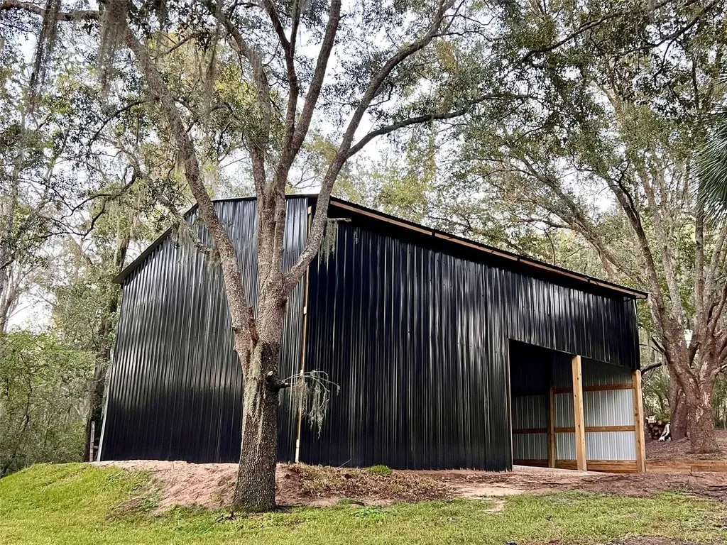10135 N Em En El Grove Road Leesburg FL 34788