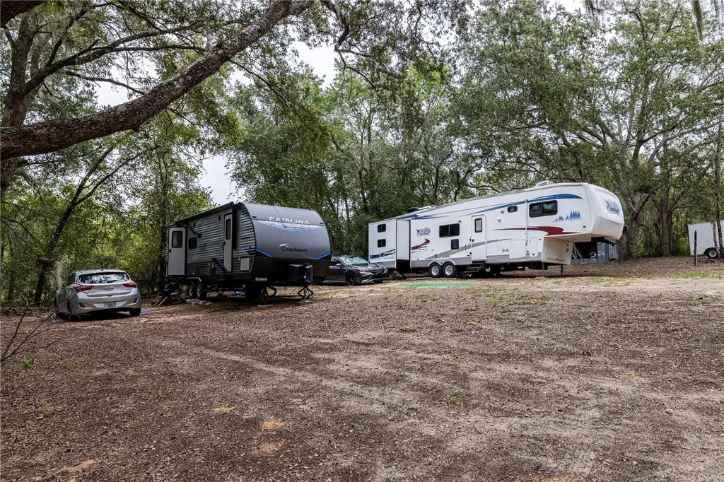 10135 N Em En El Grove Road Leesburg FL 34788