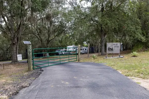 10135 N Em En El Grove Road Leesburg FL 34788