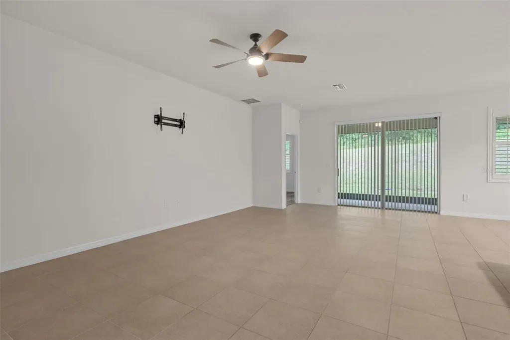 12735 Eastpointe Drive Dade City FL 33525