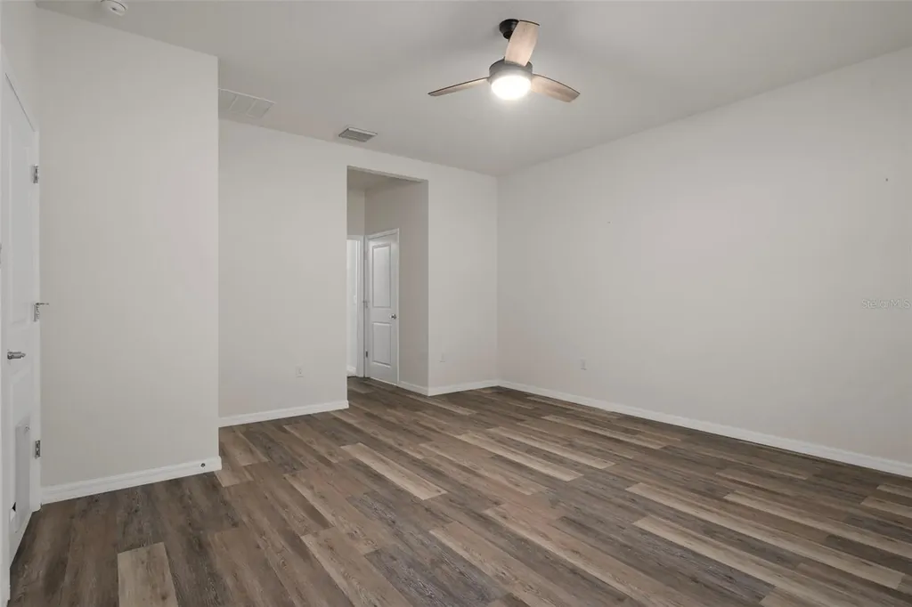 12735 Eastpointe Drive Dade City FL 33525