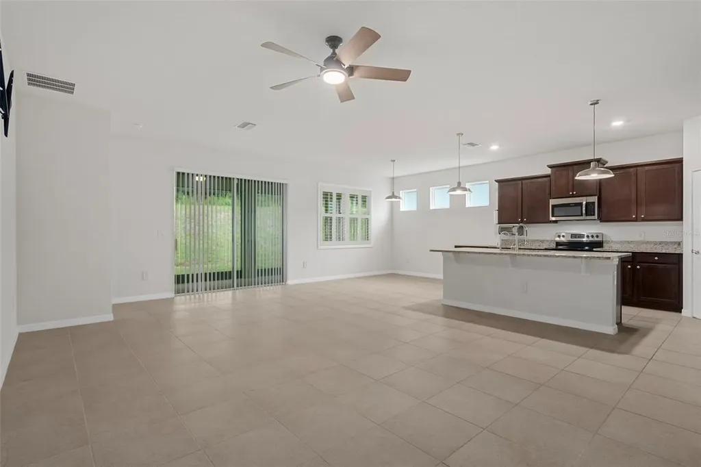 12735 Eastpointe Drive Dade City FL 33525