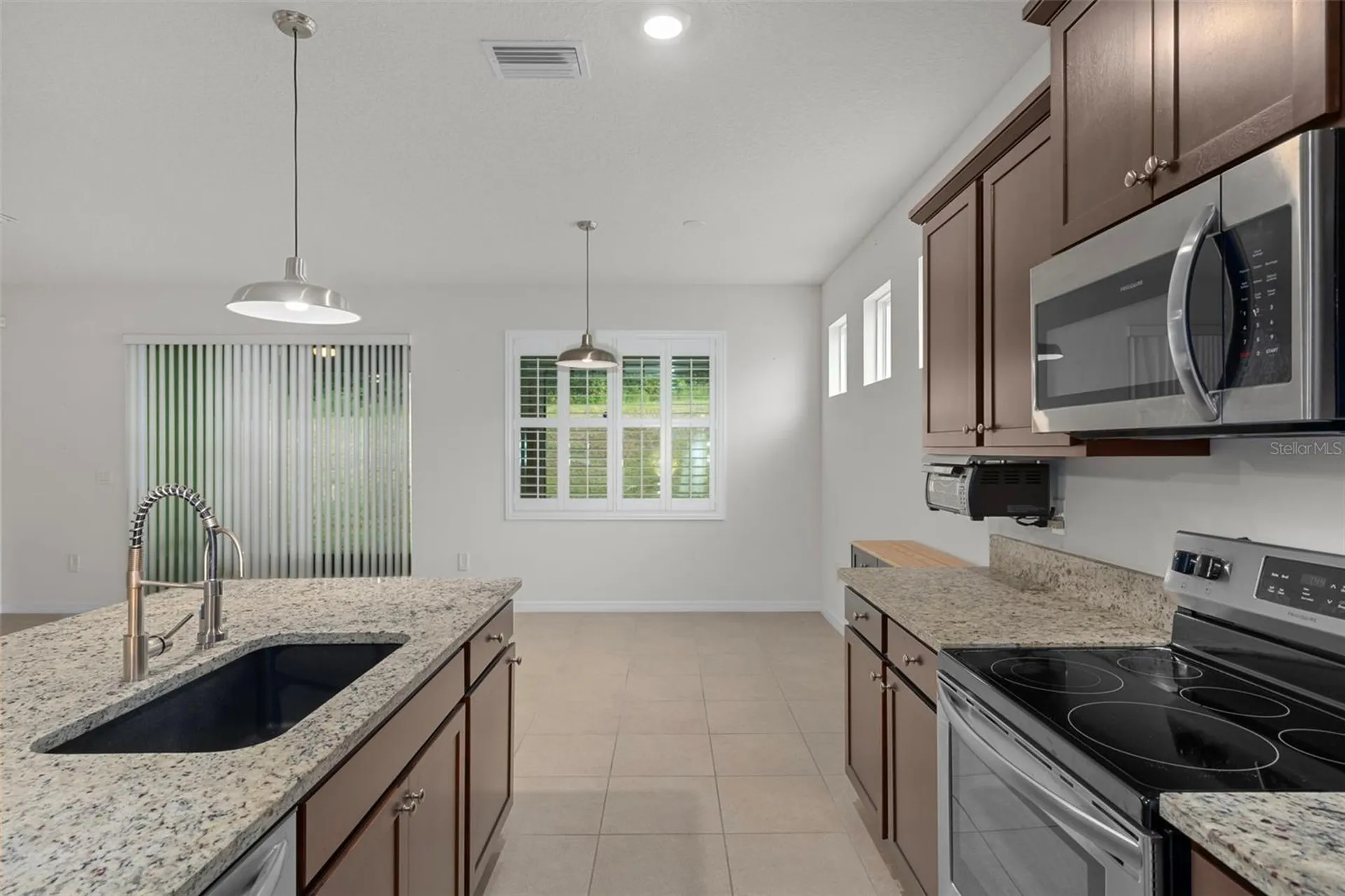 12735 Eastpointe Drive Dade City FL 33525