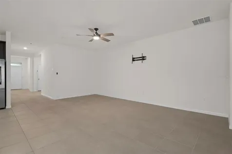 12735 Eastpointe Drive Dade City FL 33525
