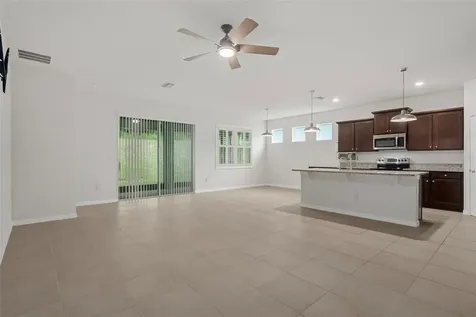 12735 Eastpointe Drive Dade City FL 33525