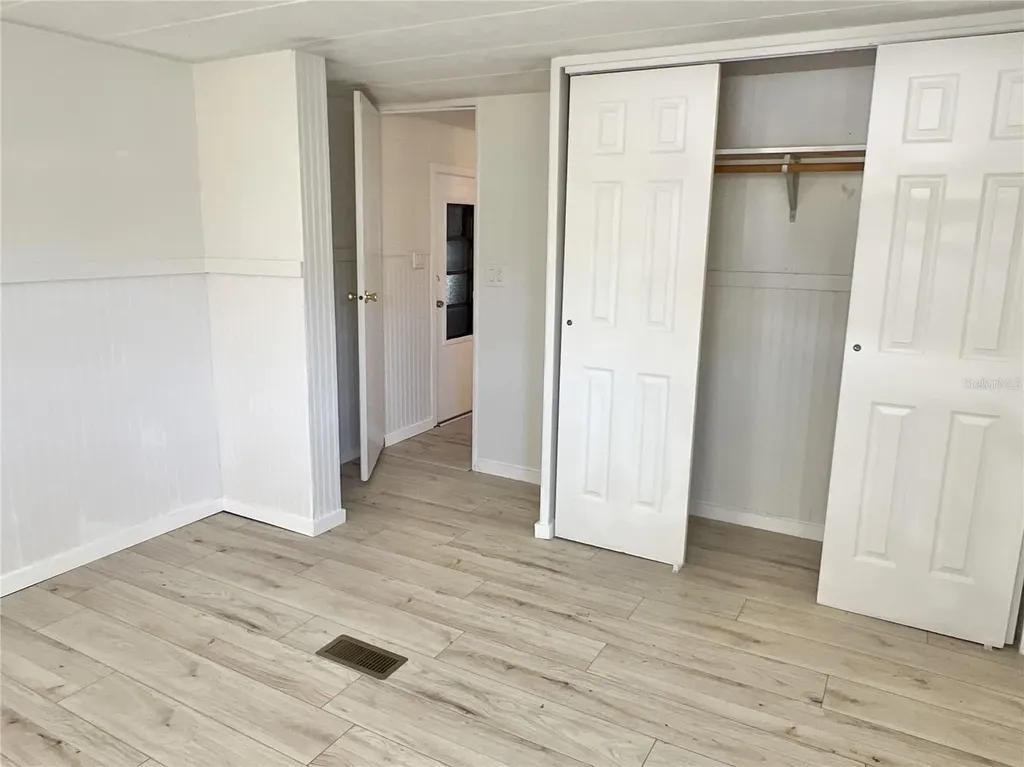 333 Mount Richmond Avenue NE St Petersburg FL 33702