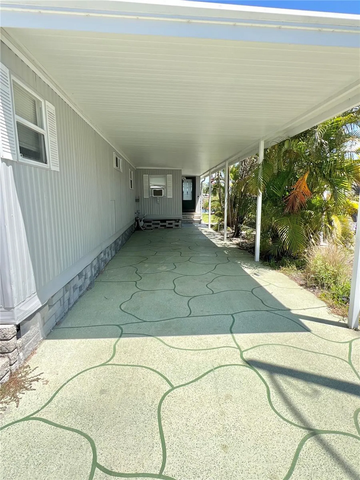 333 Mount Richmond Avenue NE St Petersburg FL 33702
