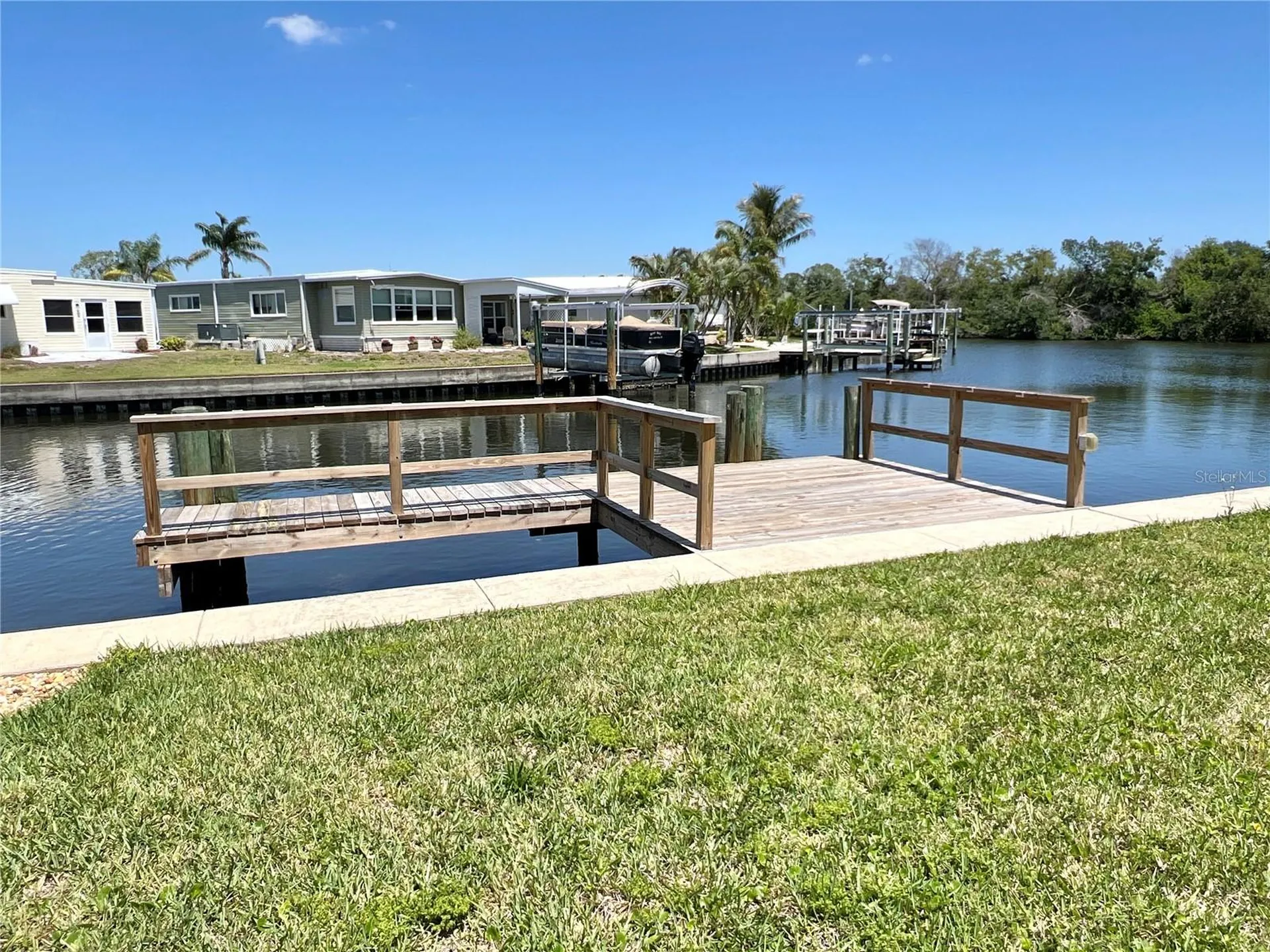 333 Mount Richmond Avenue NE St Petersburg FL 33702