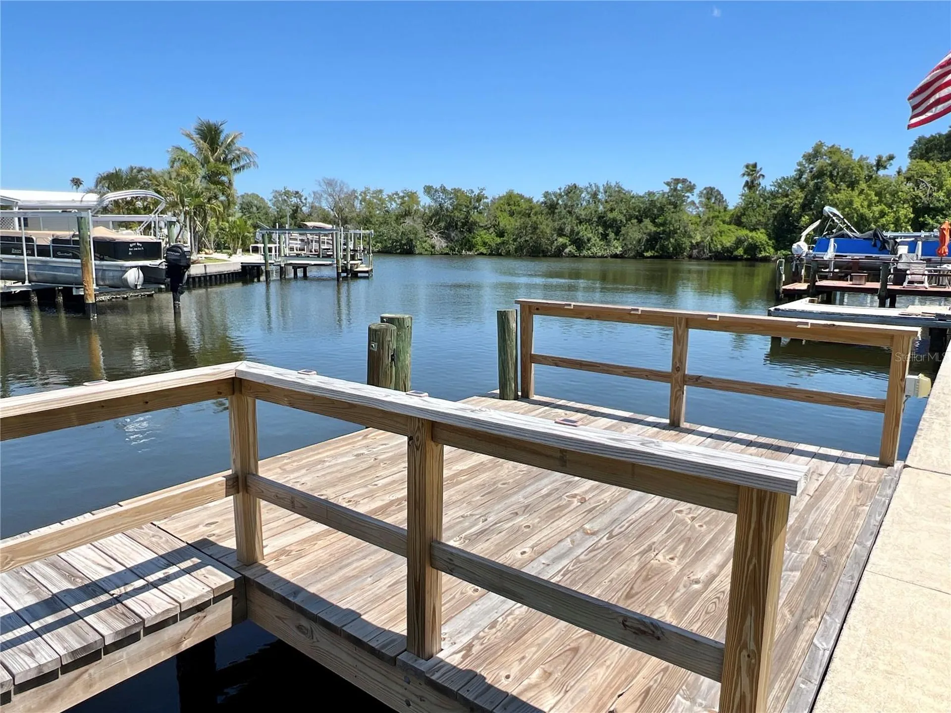 333 Mount Richmond Avenue NE St Petersburg FL 33702
