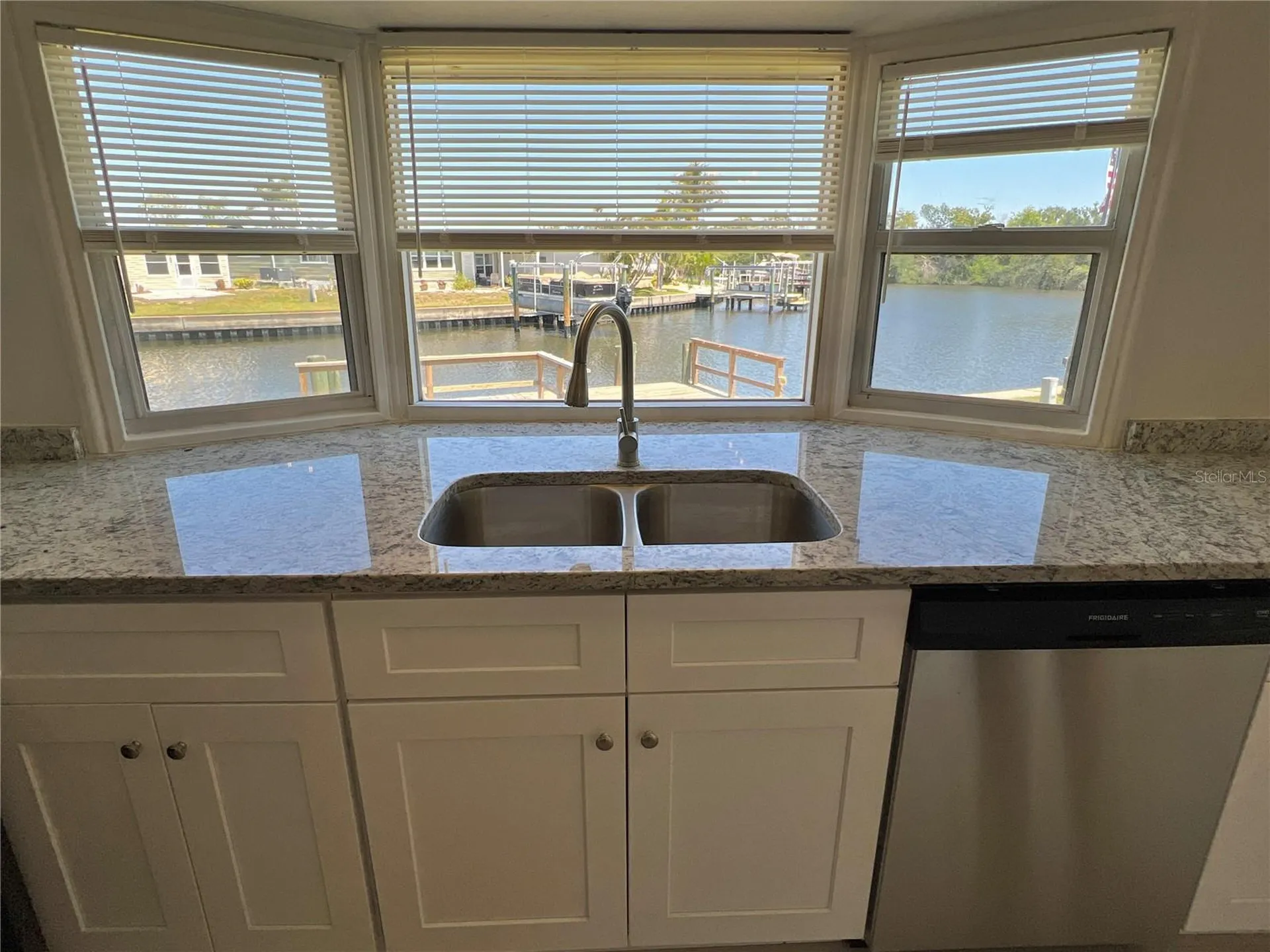 333 Mount Richmond Avenue NE St Petersburg FL 33702