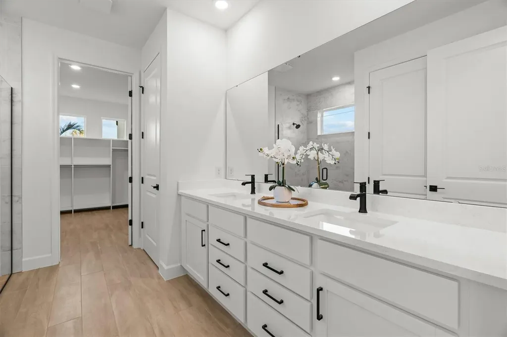 5724 Dallas Boulevard Orlando FL 32833