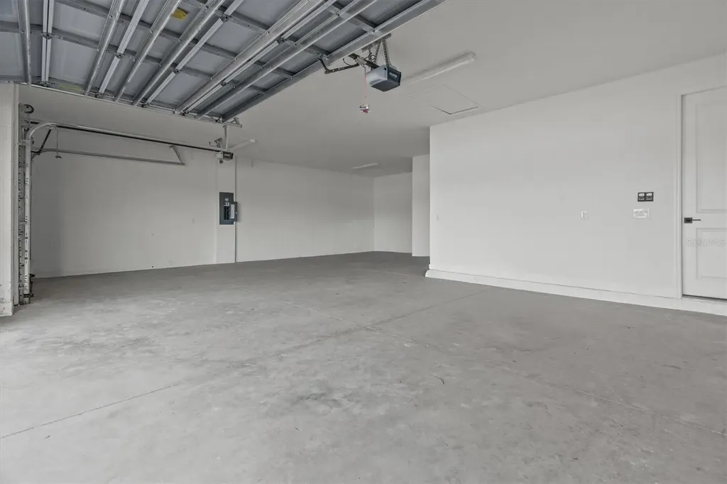 5724 Dallas Boulevard Orlando FL 32833