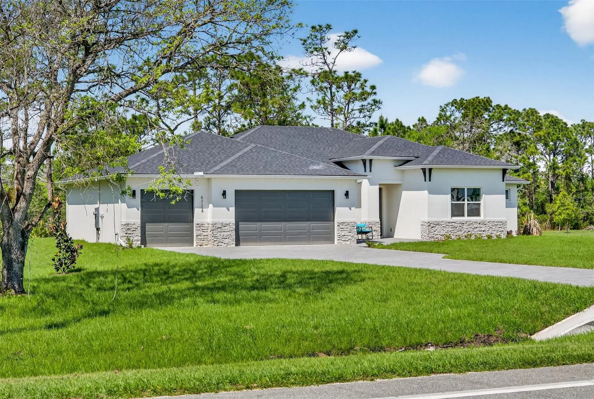 5724 Dallas Boulevard Orlando FL 32833